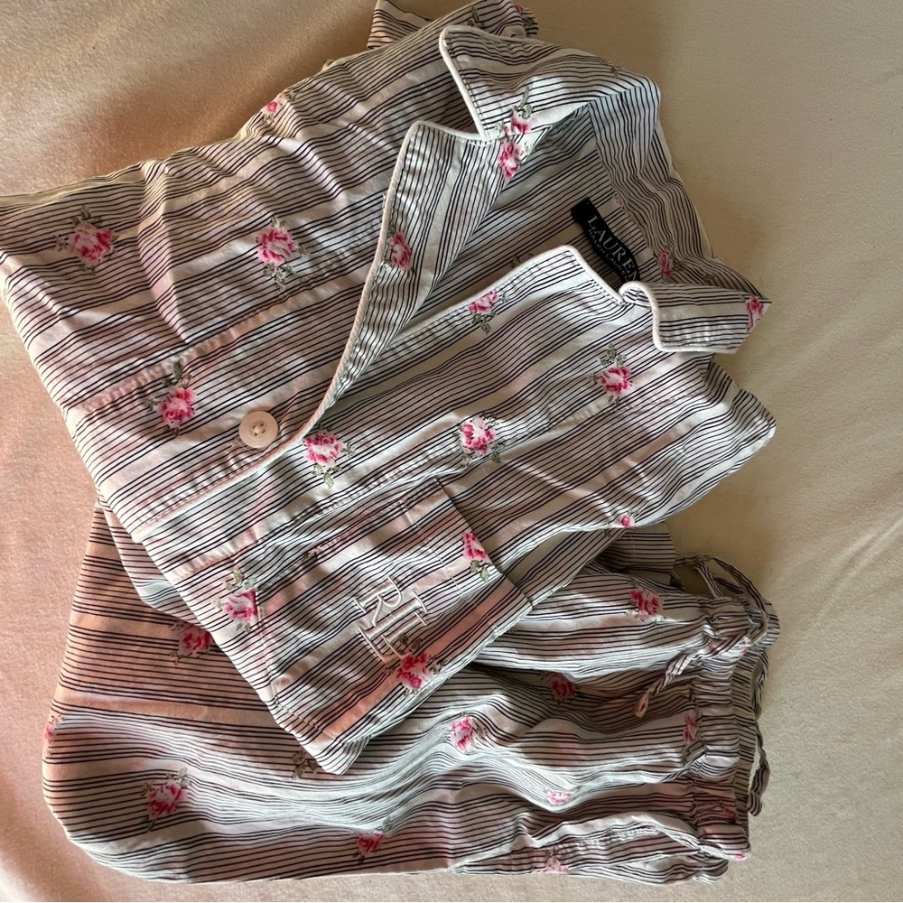 Petite 2 Piece Notched Collar Pajamas Set Cotton + Viscose